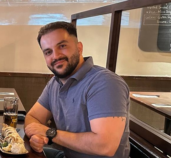 Profile photo of Amirreza Kandiri